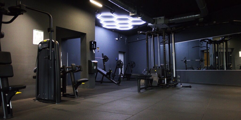 Fitnessstudio in Stockstadt am main Seilzug